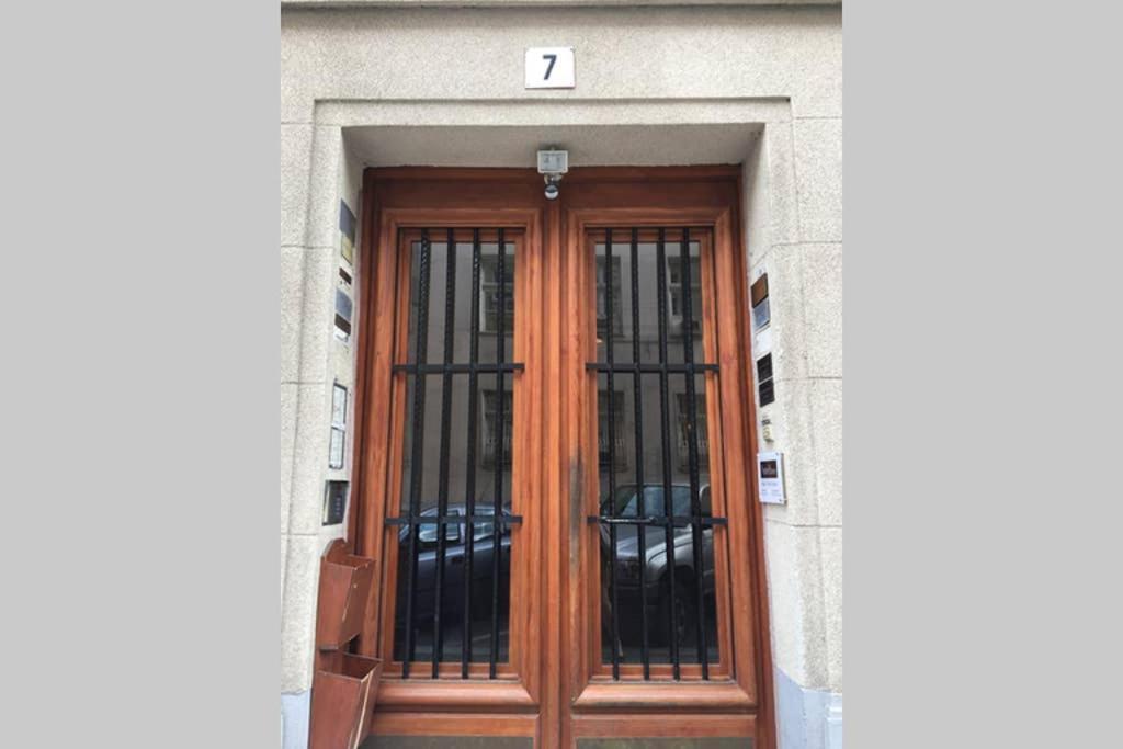 Nice And Cozy Apartment Next To The Parliament Budapest Bagian luar foto